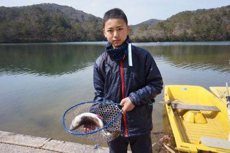 フィッシングレイクたかみや 釣果