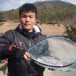 フィッシングレイクたかみや 釣果