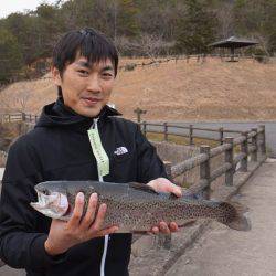 フィッシングレイクたかみや 釣果