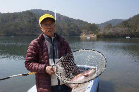 フィッシングレイクたかみや 釣果