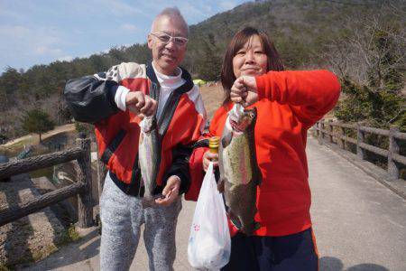 フィッシングレイクたかみや 釣果
