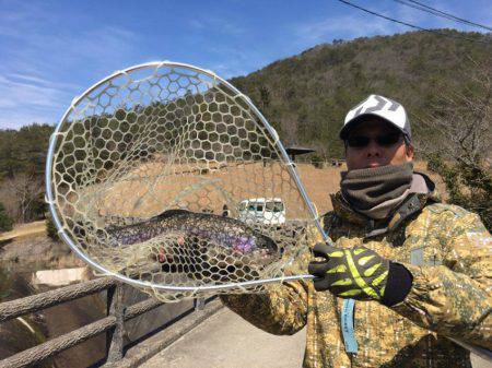 フィッシングレイクたかみや 釣果
