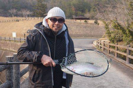 フィッシングレイクたかみや 釣果