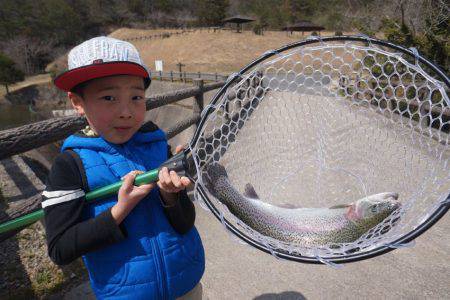 フィッシングレイクたかみや 釣果