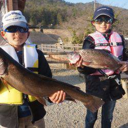 フィッシングレイクたかみや 釣果