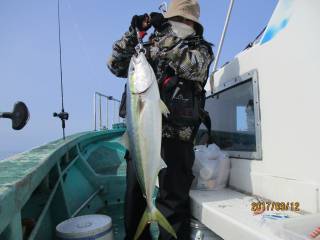 なかくに丸 釣果