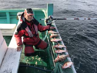 なかくに丸 釣果