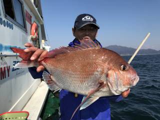 なかくに丸 釣果