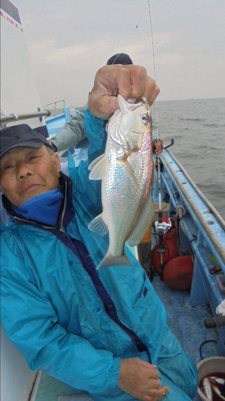 浜新丸 釣果