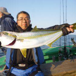 真祐丸 (しんゆうまる) 釣果