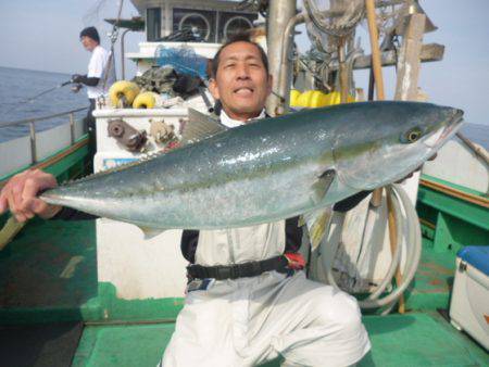 真祐丸 (しんゆうまる) 釣果