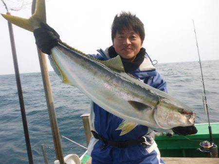 真祐丸 （しんゆうまる） 釣果