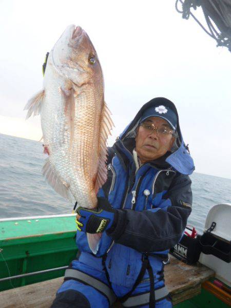 真祐丸 （しんゆうまる） 釣果