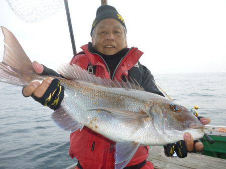 真祐丸 （しんゆうまる） 釣果