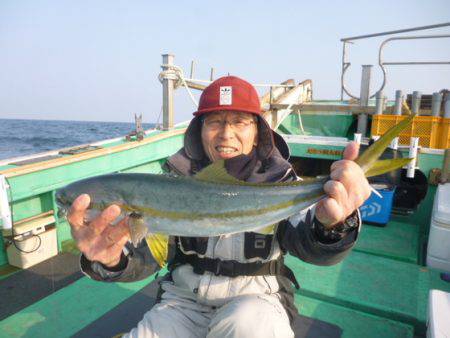 真祐丸 （しんゆうまる） 釣果