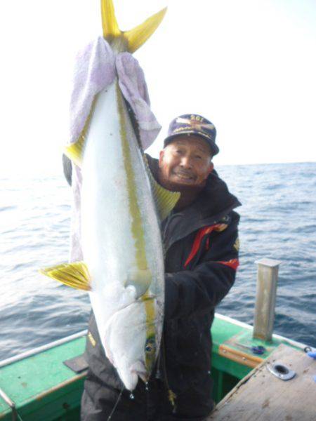 真祐丸 （しんゆうまる） 釣果