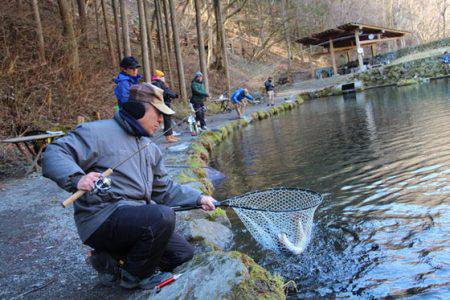 小菅トラウトガーデン 釣果