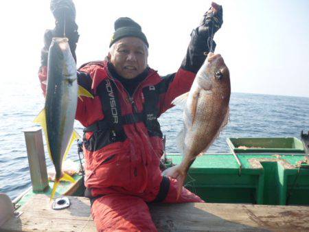 真祐丸 （しんゆうまる） 釣果