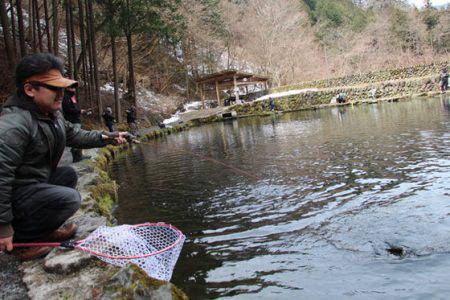 小菅トラウトガーデン 釣果
