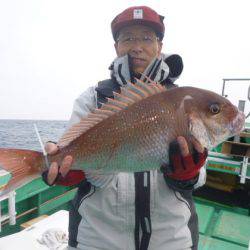 真祐丸 （しんゆうまる） 釣果