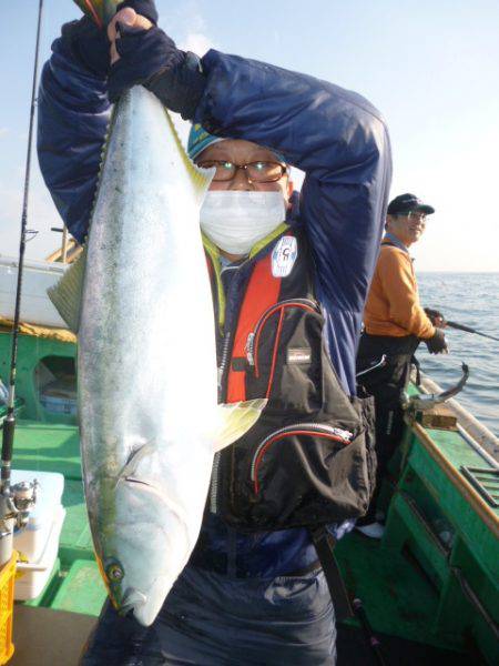 真祐丸 （しんゆうまる） 釣果