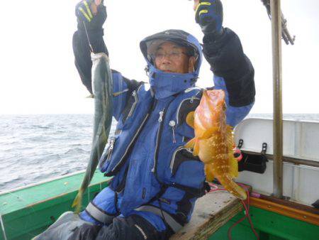 真祐丸 （しんゆうまる） 釣果