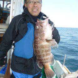 真祐丸 (しんゆうまる) 釣果