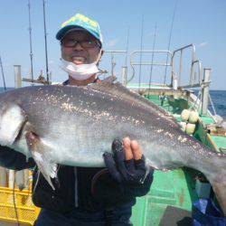 真祐丸 (しんゆうまる) 釣果