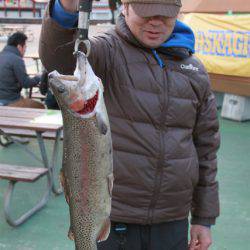 としまえんフィッシングエリア 釣果