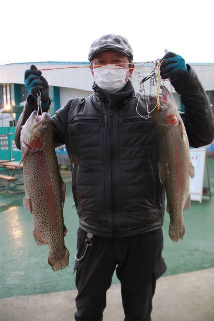 としまえんフィッシングエリア 釣果