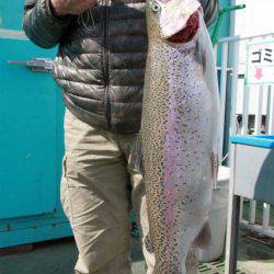 としまえんフィッシングエリア 釣果