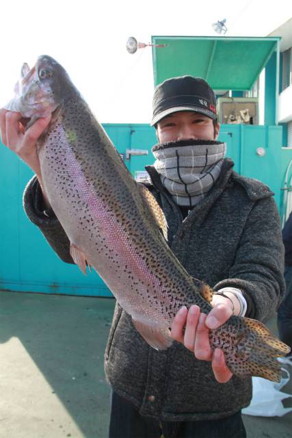 としまえんフィッシングエリア 釣果