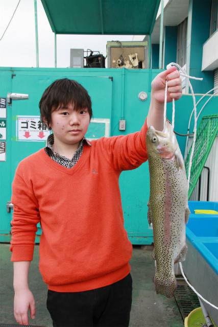 としまえんフィッシングエリア 釣果