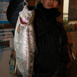 としまえんフィッシングエリア 釣果