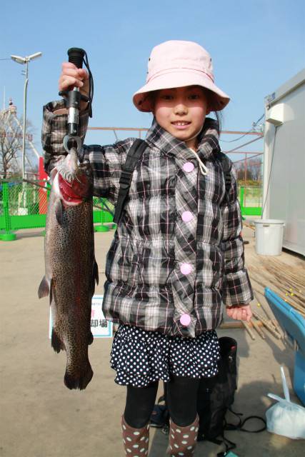 としまえんフィッシングエリア 釣果
