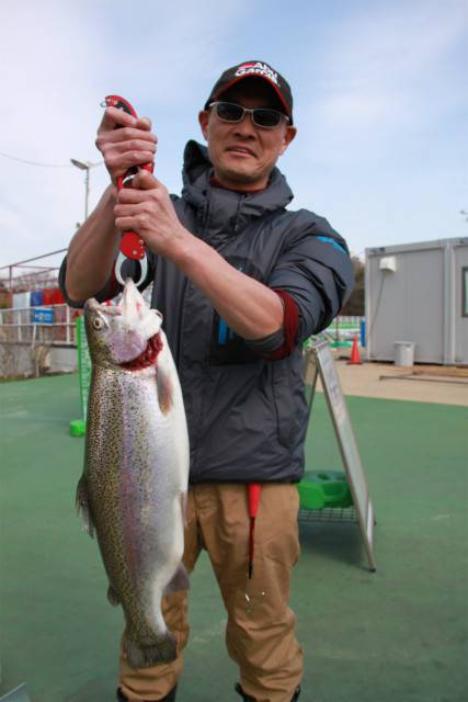 としまえんフィッシングエリア 釣果