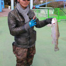 としまえんフィッシングエリア 釣果