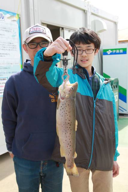 としまえんフィッシングエリア 釣果