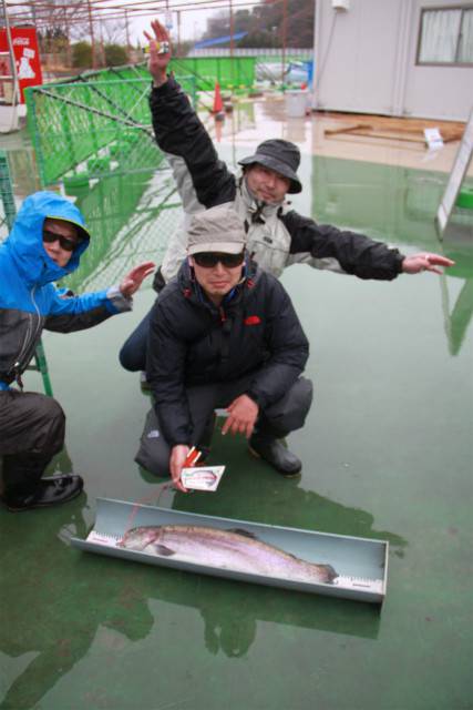 としまえんフィッシングエリア 釣果