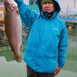 としまえんフィッシングエリア 釣果