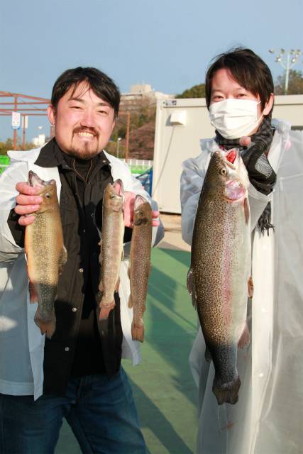 としまえんフィッシングエリア 釣果
