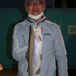 としまえんフィッシングエリア 釣果