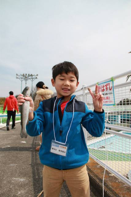 としまえんフィッシングエリア 釣果