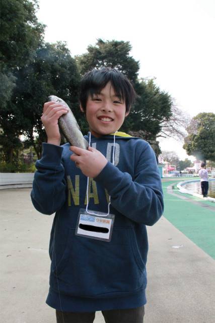 としまえんフィッシングエリア 釣果