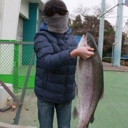 としまえんフィッシングエリア 釣果