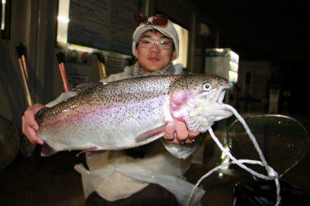 としまえんフィッシングエリア 釣果