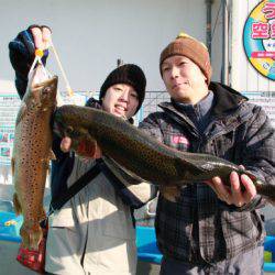 としまえんフィッシングエリア 釣果