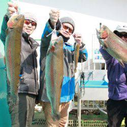 としまえんフィッシングエリア 釣果