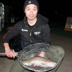 としまえんフィッシングエリア 釣果