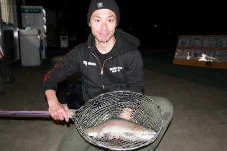 としまえんフィッシングエリア 釣果